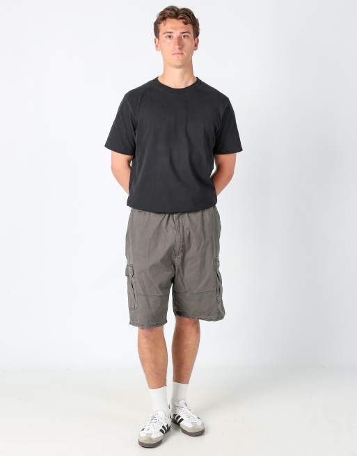 Vintage Wrangler 36x32 canvas cargo shorts in charcoal grey