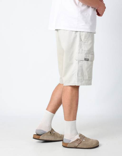 Vintage Wrangler 36x32 canvas carpenter baggy shorts in ivory