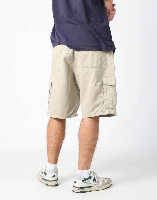 Vintage Wrangler 36x83 canvas cargo shorts in tan