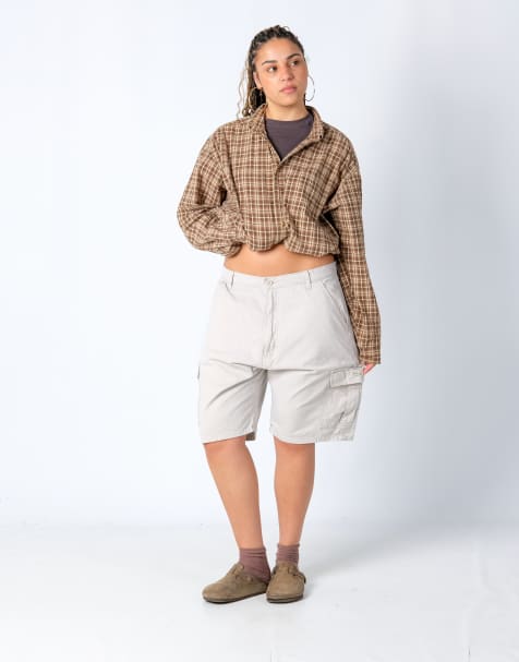 Vintage Wrangler 38x21 Canvas Cargo Shorts Beige - view 1