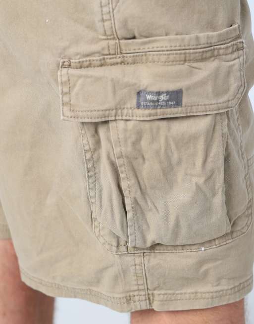 Vintage Wrangler 38x21 canvas cargo shorts in tan, 4 of 4