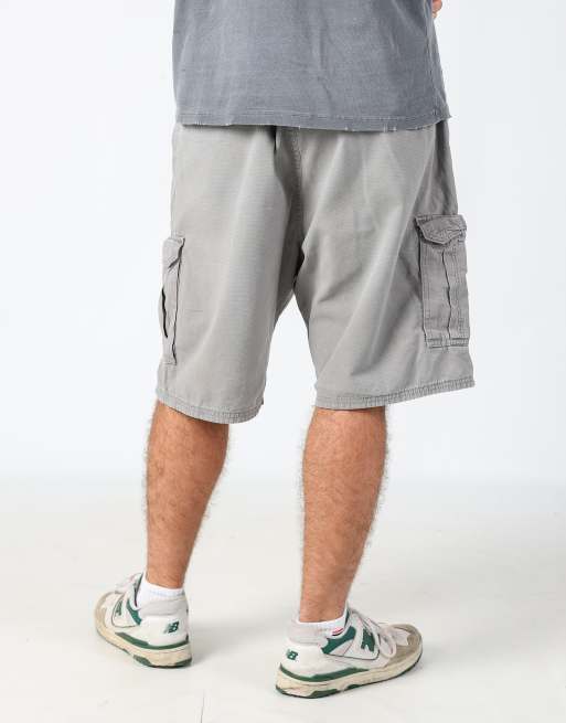 Vintage Wrangler 38x22 canvas cargo shorts in charcoal grey