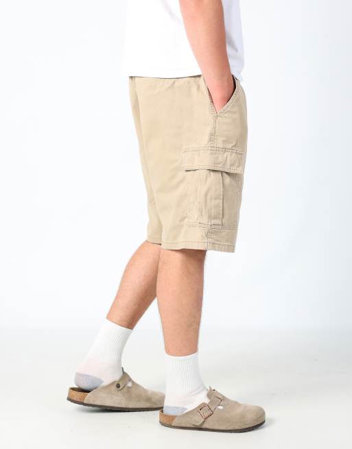 Vintage Wrangler 38x22 canvas cargo shorts in tan, 2 of 4
