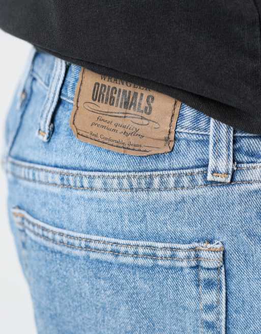 Vintage Wrangler 38x22 denim shorts in light blue, 4 of 4