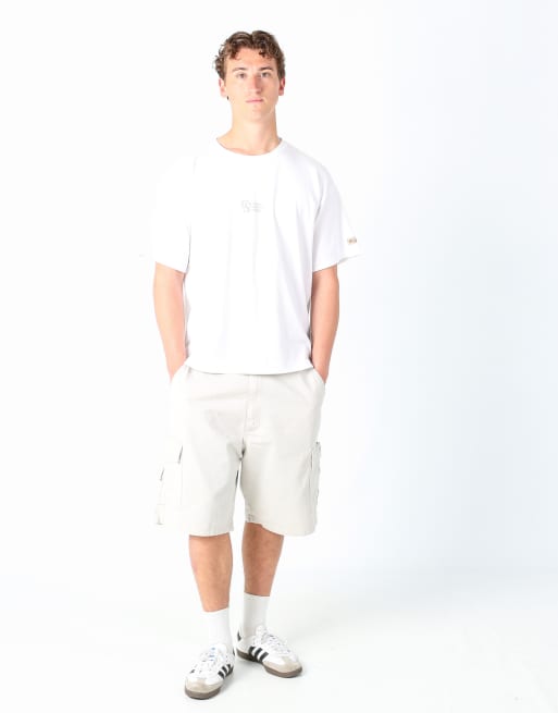 Vintage Wrangler 38x23 canvas cargo shorts cream