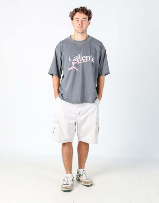 Vintage Wrangler 38x23 canvas cargo shorts in cream