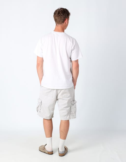Vintage Wrangler 38x29 canvas cargo shorts in white, 3 of 4