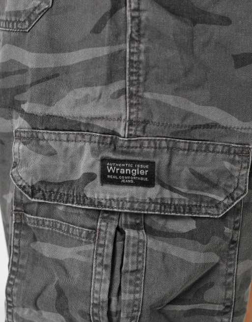 Vintage wrangler camo 36x23 canvas cargo shorts in grey, 4 of 4