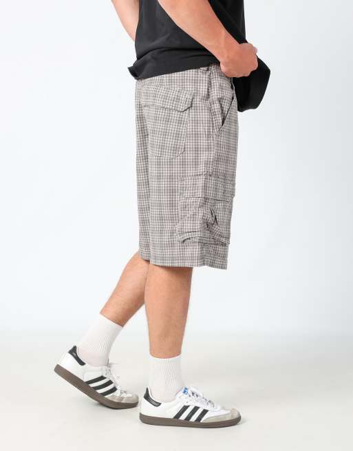 Vintage Wrangler chequered 33x24 canvas cargo shorts in grey