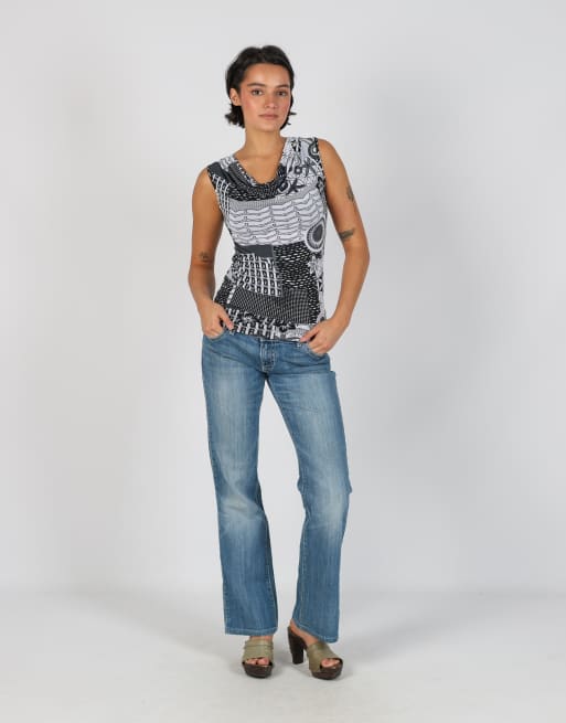 Vintage Wrangler M bootcut jeans in blue, 1 of 4