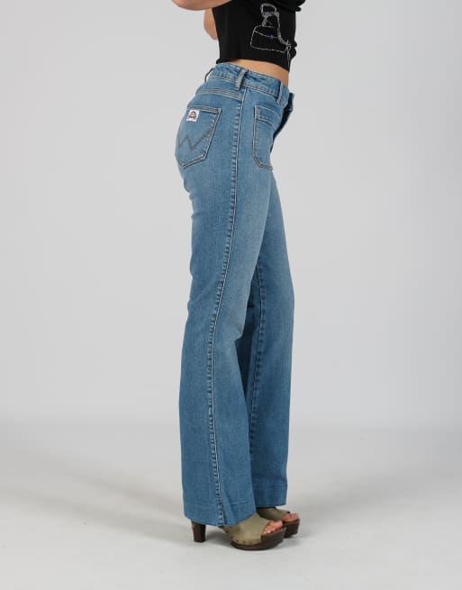 Vintage Wrangler XS bootcut jeans in blue, 2 of 4