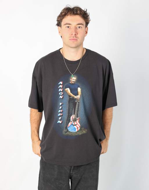 Vintage  xxl t-shirt in black