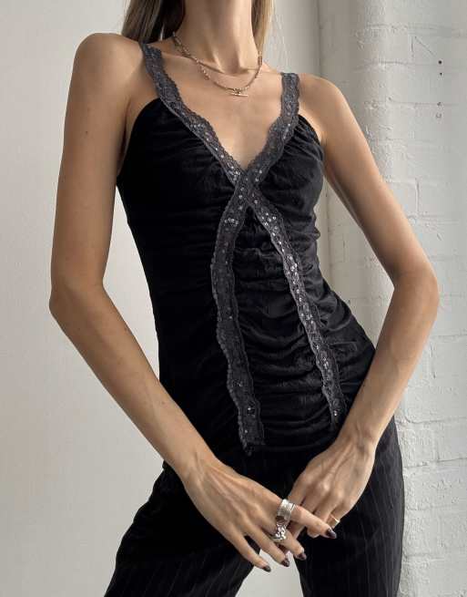 Vintage y2k cami with embellished lace size s in black