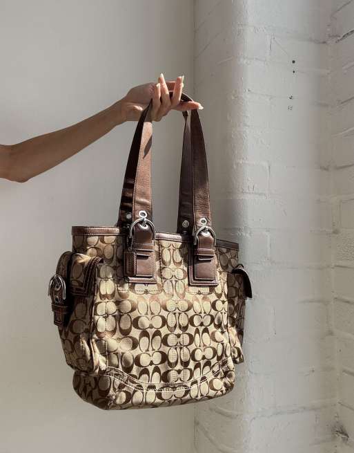 Vintage y2k Coach monogram shoulder bag in brown