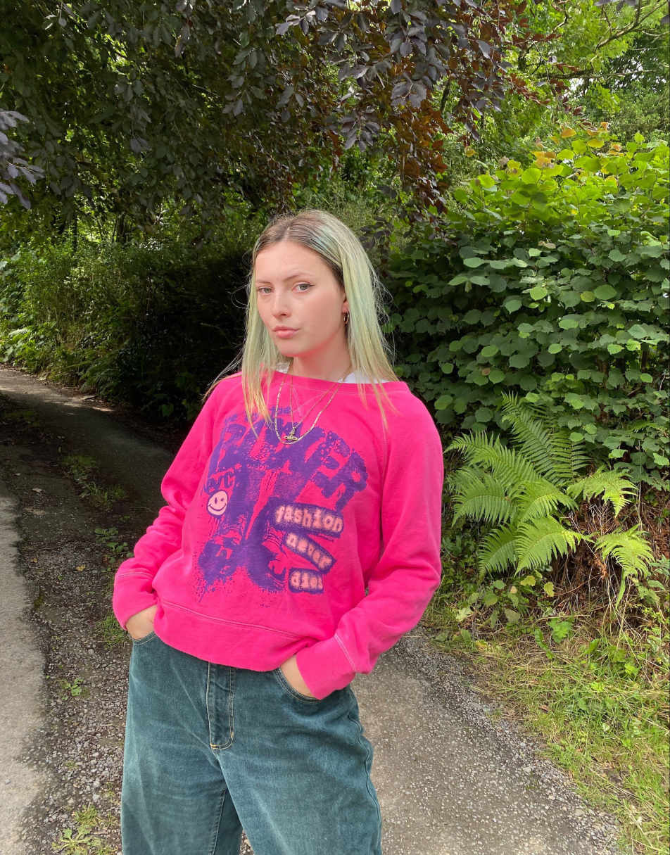 Vintage Y2K Fashion By Joe Pink Size L Sweatshirt in pink