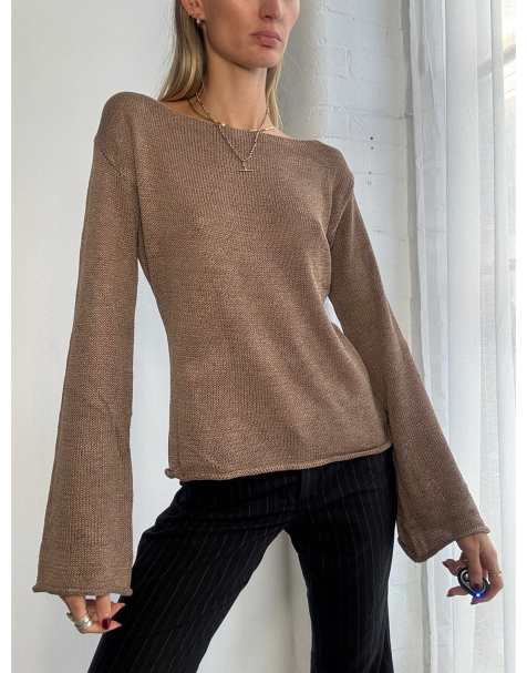 Vintage Y2K fine knit jumper with bell sleeves size s in brown - view 1