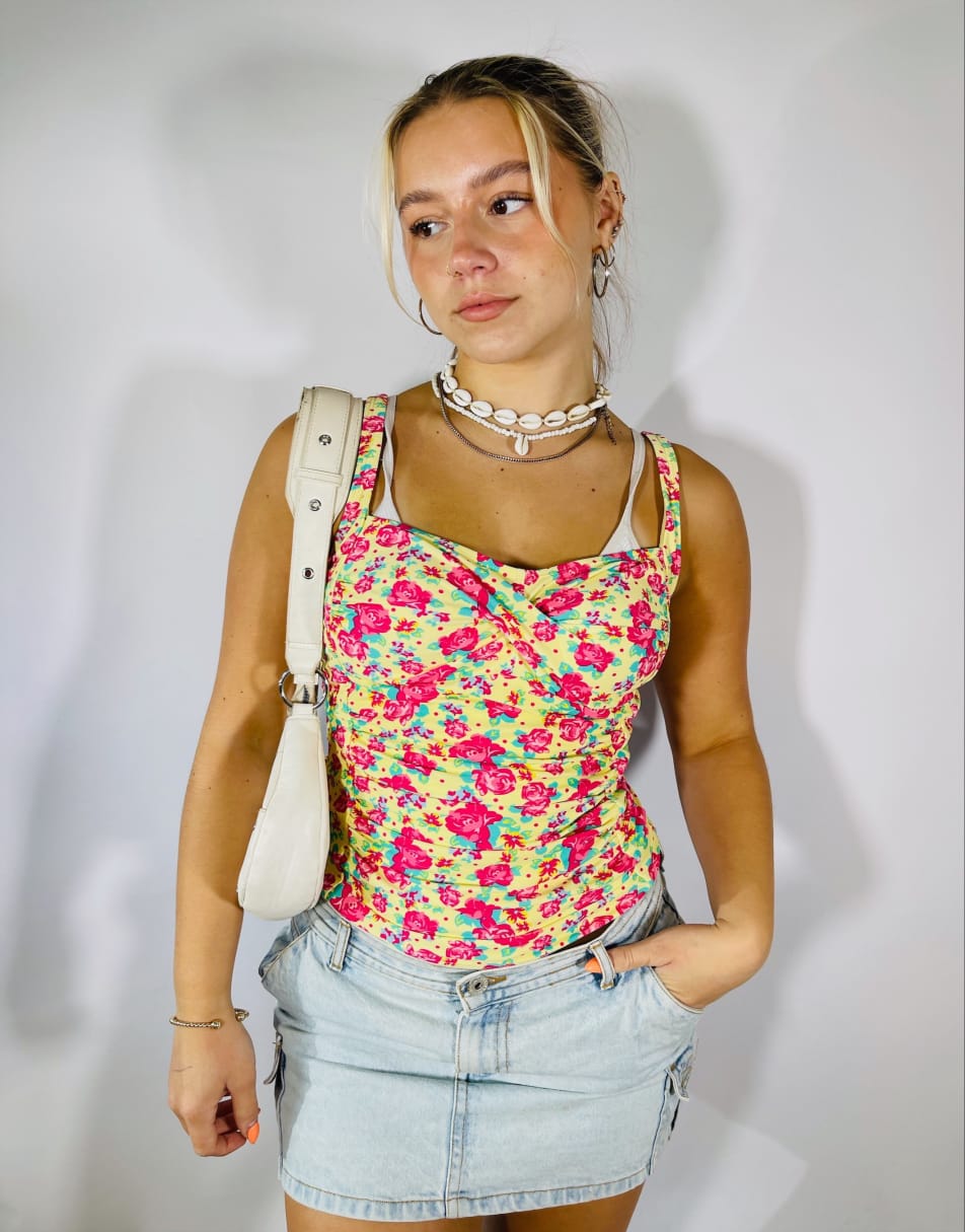 Vintage Y2K Floral Size S Tank Top in Multi
