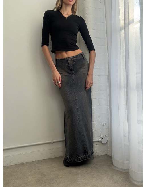 Vintage Y2K low rise denim maxi skirt size m in blue