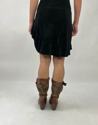 Thumbnail 2 of 4