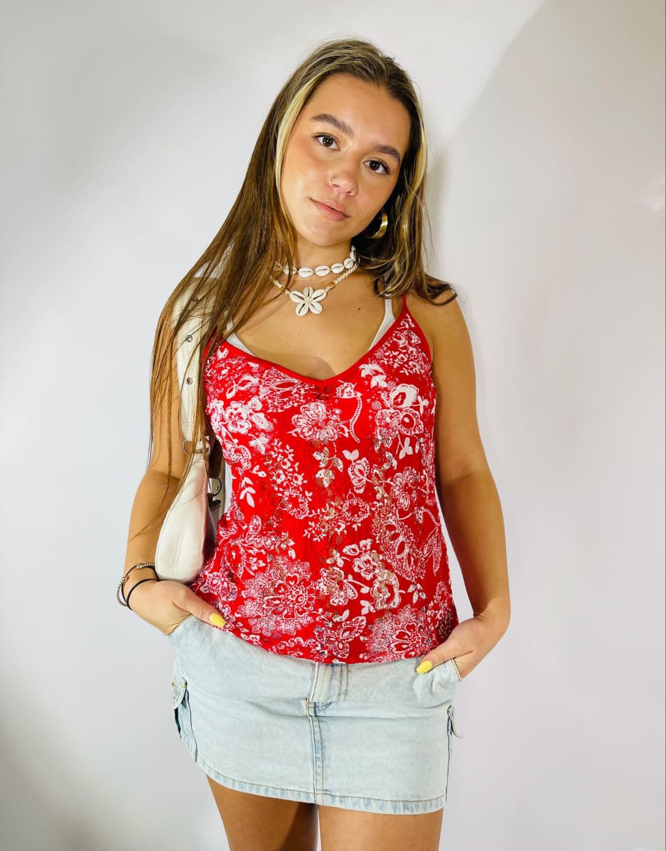 Vintage Y2K Size M Floral Lace Cami in Red