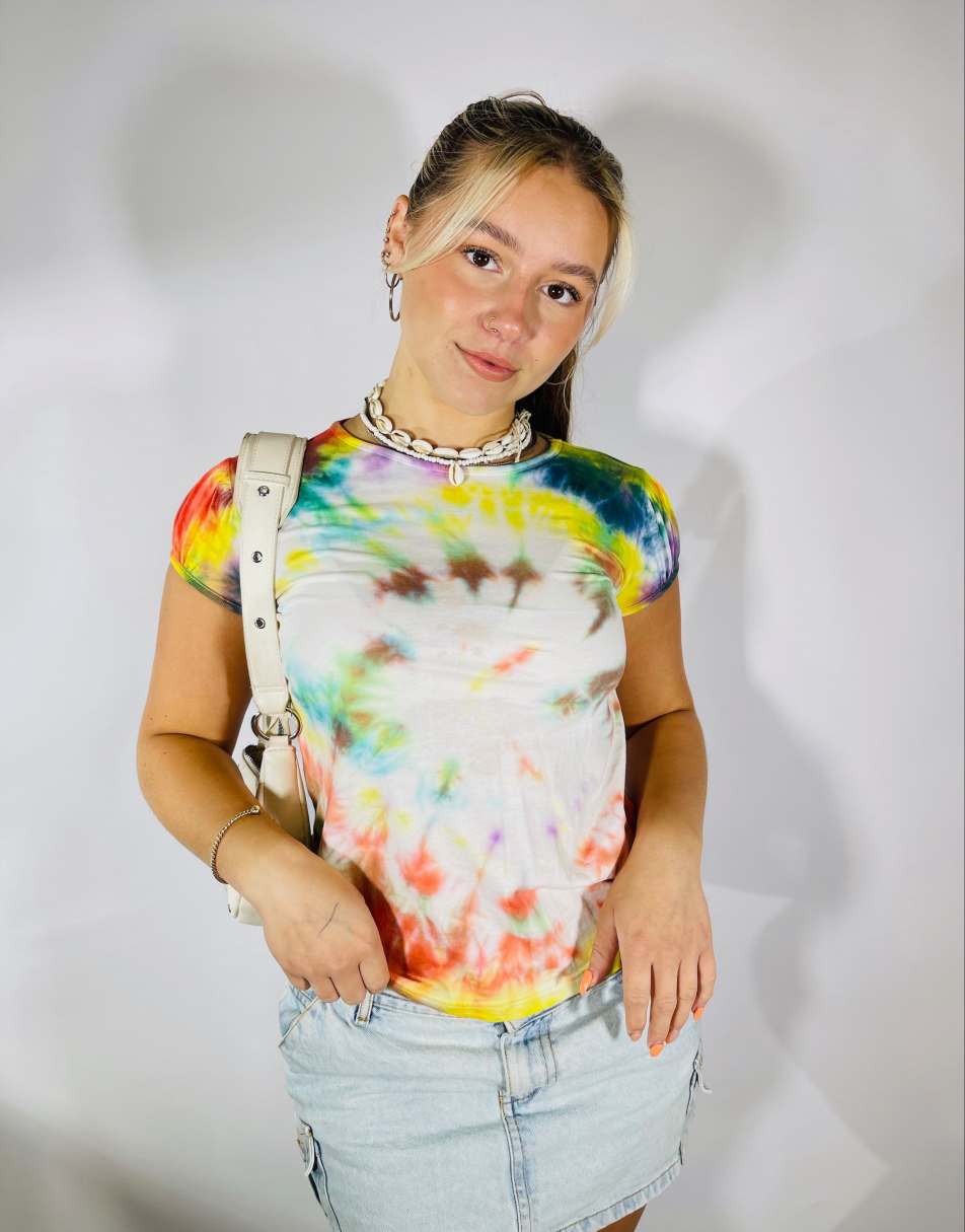 Vintage Y2K Tie Dye Size XS T-Shirt in Multi