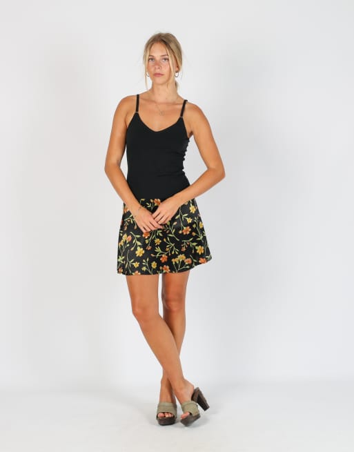 Vintage Yokoo XXS woven mini skirt in black