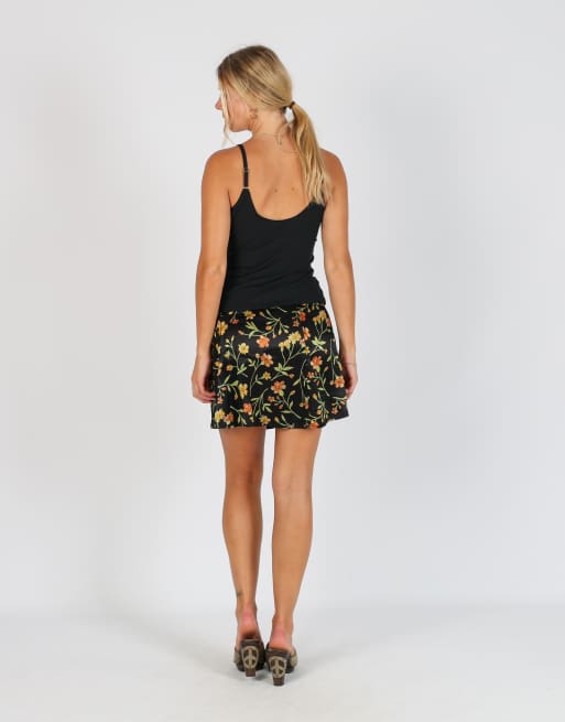 Vintage Yokoo XXS woven mini skirt in black, 3 of 4