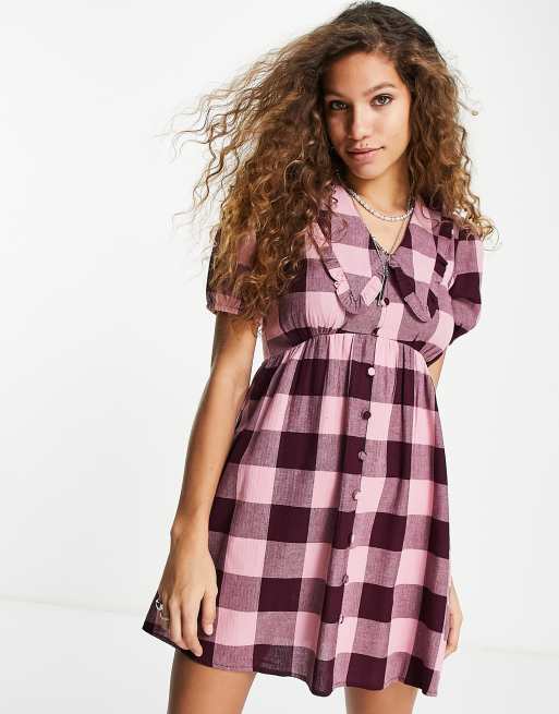 Violet Romance - Aangerimpelde mini-jurk met ruches aan de kraag en gingham ruit in roze, 3 van 4