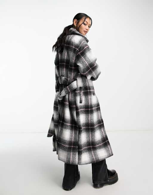 Plaid black outlet and white coat