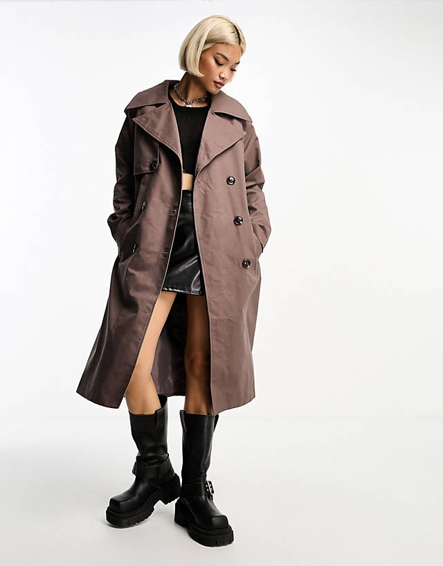VIOLET ROMANCE - belted trench coat in taupe