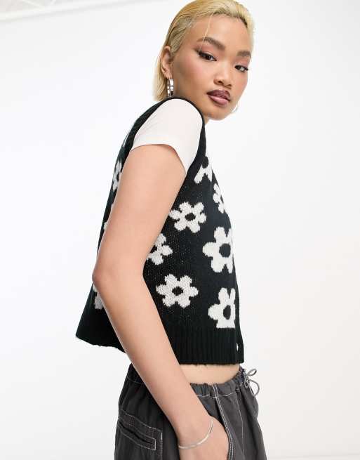 Violet Romance cropped knitted vest in monochrome floral print