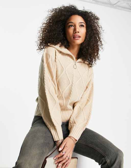 Violet Romance - Maglione in maglia a trecce color avena con zip corta