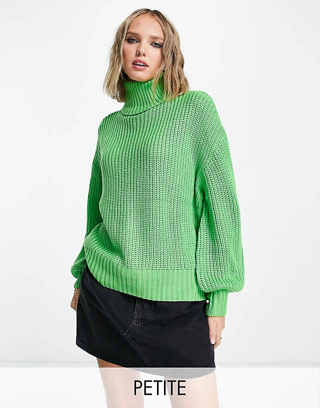 Violet Romance Petite - oversized roll neck jumper in lime