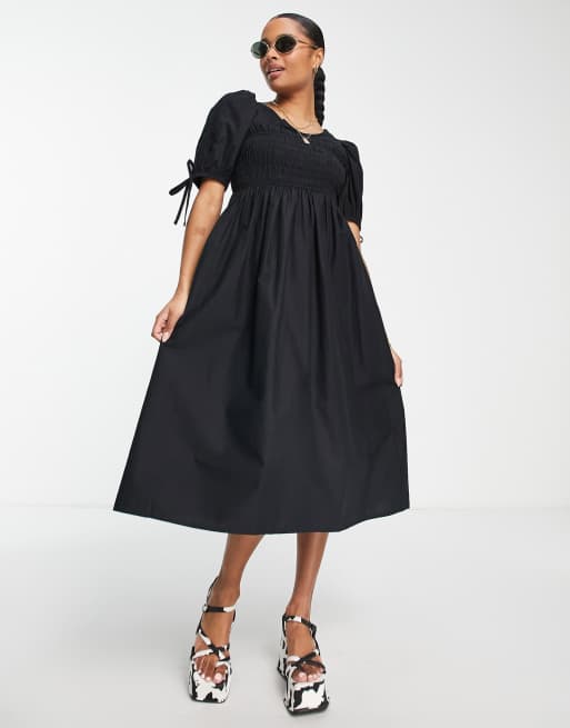 Violet Romance Petite shirred bust cotton midi dress in black | ASOS