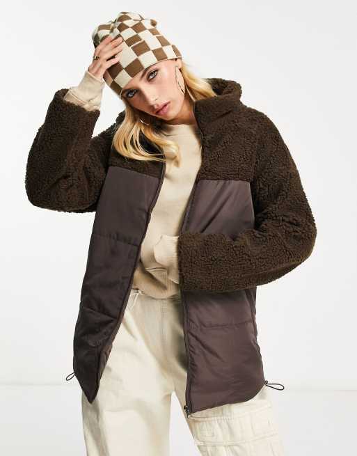 Violet Romance - Piumino color marrone cioccolato con pile borg a contrasto