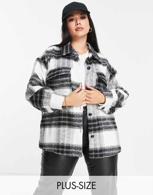 Violet Romance Plus - Oversized shacket met zwart-witte ruitprint
