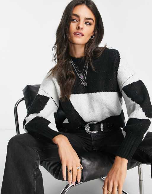 Violet Romance sweater in abstract monochrome print