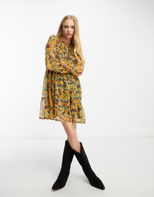 VIOLET ROMANCE Violet Romance tiered chiffon mini dress in floral print-Multi