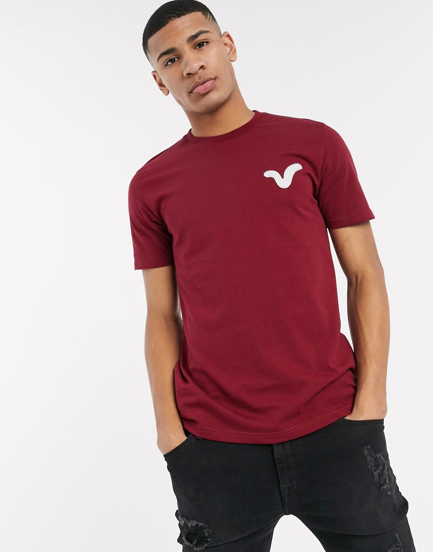 Voi Jeans – Vinröd t-shirt med snurrad logga
