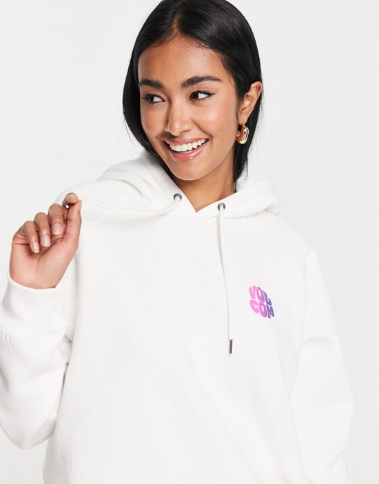 https://images.asos-media.com/products/volcom-star-shields-boyfriend-hoodie-in-white/202937520-4?$n_550w$&wid=550&fit=constrain