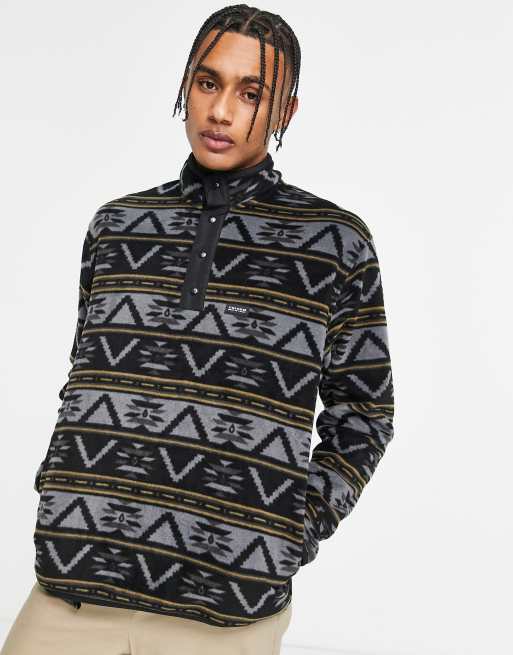 Volcom – Switch Case – Bedrucktes Fleece-Oberteil mit Druckknöpfen in Schwarz