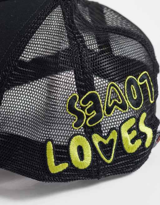 Von Dutch loves trucker cap in black and yellow, 3 of 3