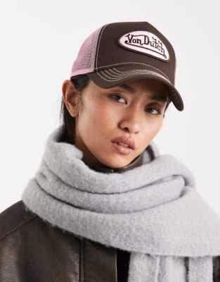 Von Dutch Von Dutch staple trucker cap in brown and pink
