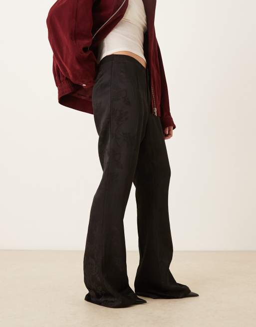 VRG GRL – Ausgestellte Hose aus Jacquard in Schwarz mit Stickerei, 5 von 5