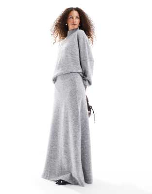 cara knit maxi skirt in soft gray heather