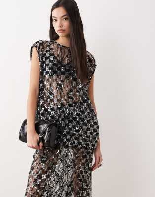 Vrg Grl Embellished Short Sleeve Mesh Top In Neutral