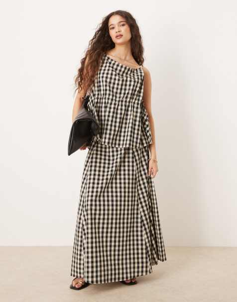 VRG GRL hanni gingham maxi skirt co-ord in black - view 1