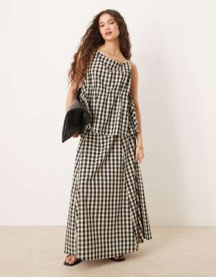 hanni gingham maxi skirt in black - part of a set