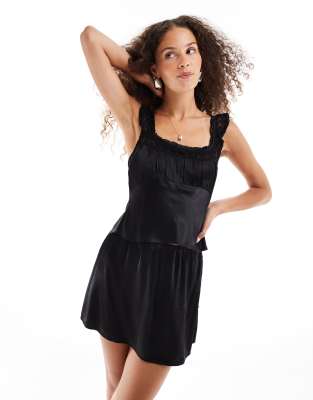 Vrg Grl Isabella Flutter Sleeve Satin Cami Top In Black