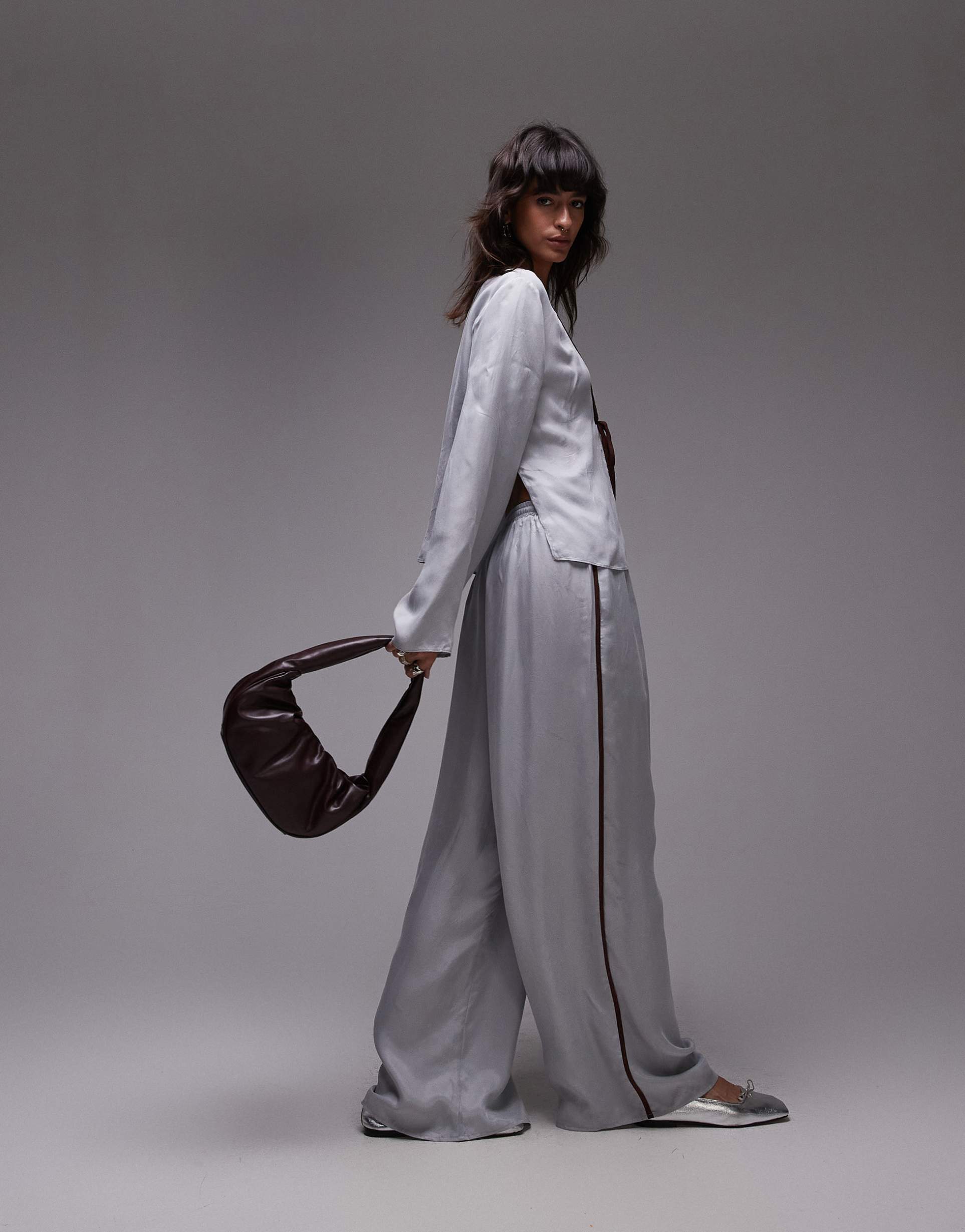 vrg grl moonscapes pants in powder blue